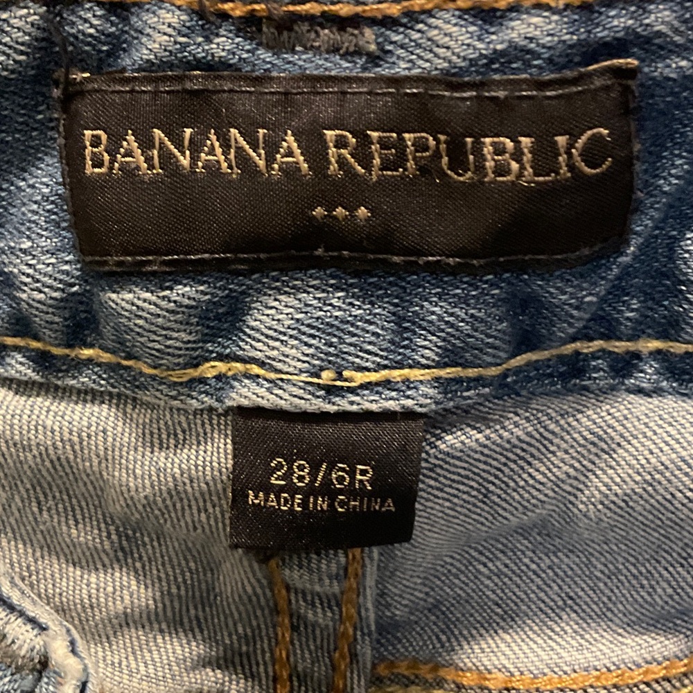 Banana Republic Light Blue Cropped Jeans - Picture 2 of 4